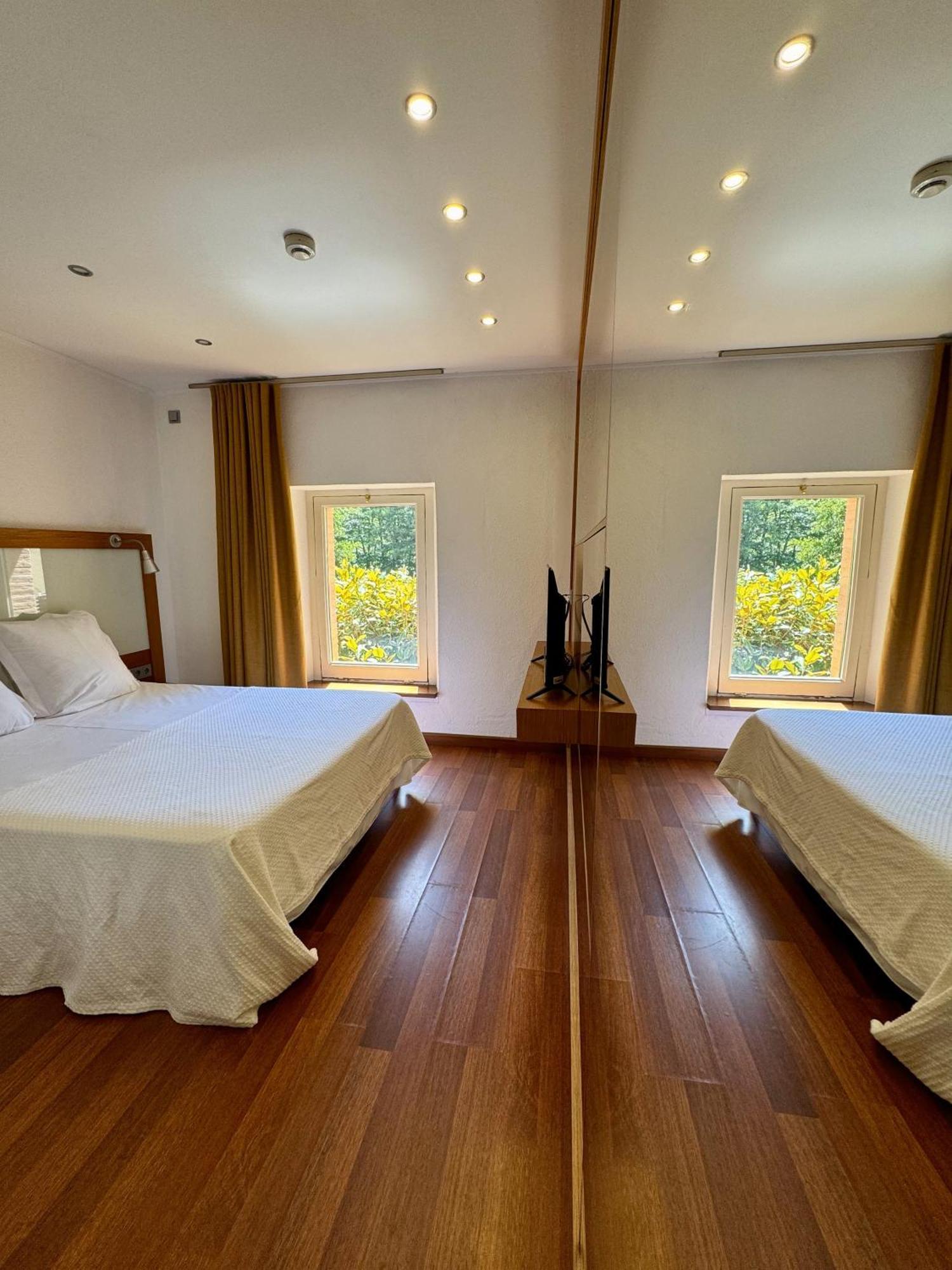 Hotel Spa La Central - Adults Only Maçanet de Cabrenys Pokoj fotografie